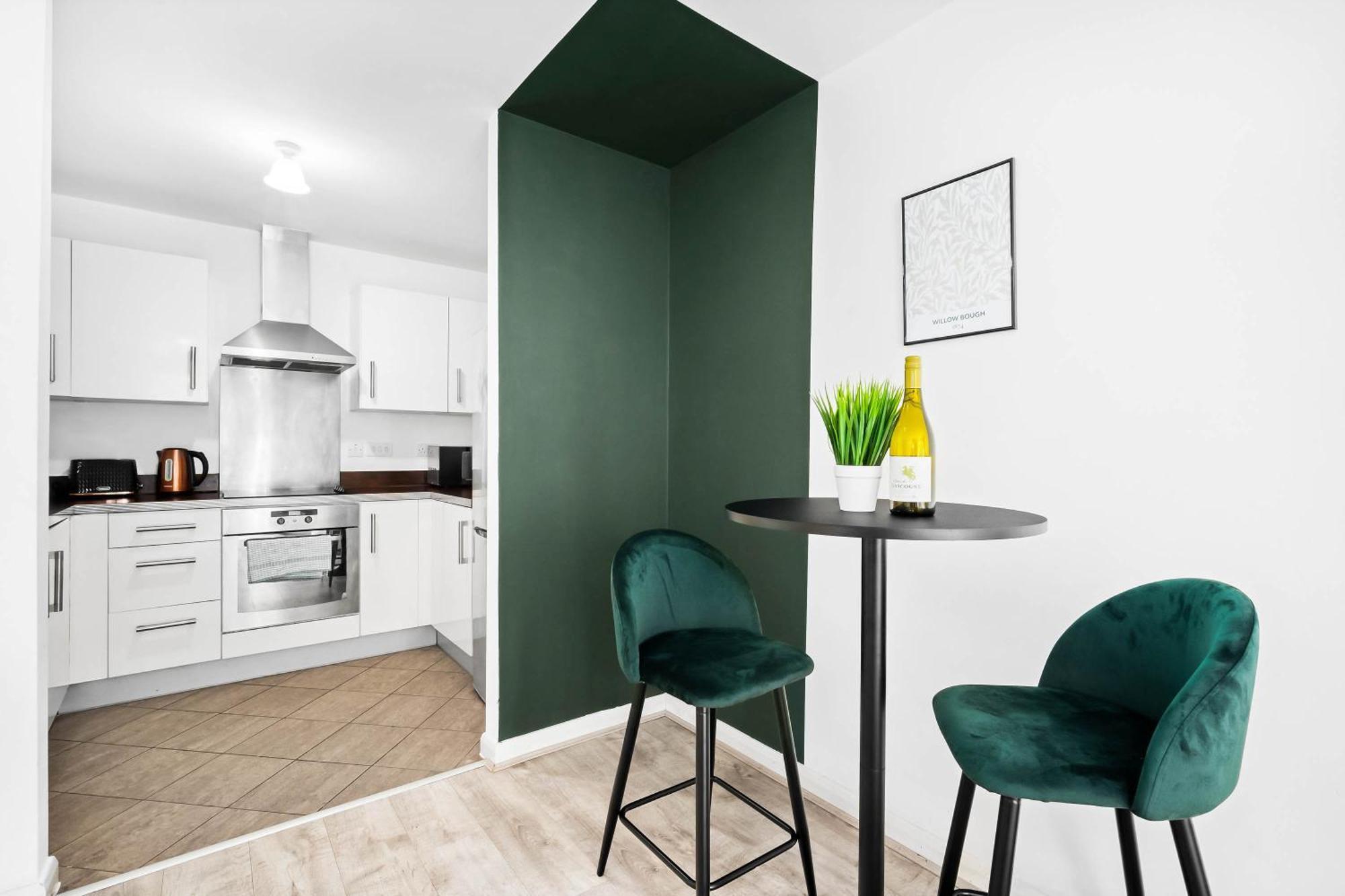 Apartment Stylish - Centre - Balcony - Fast Wifi - Netflix - Rated - 83s Birmingham