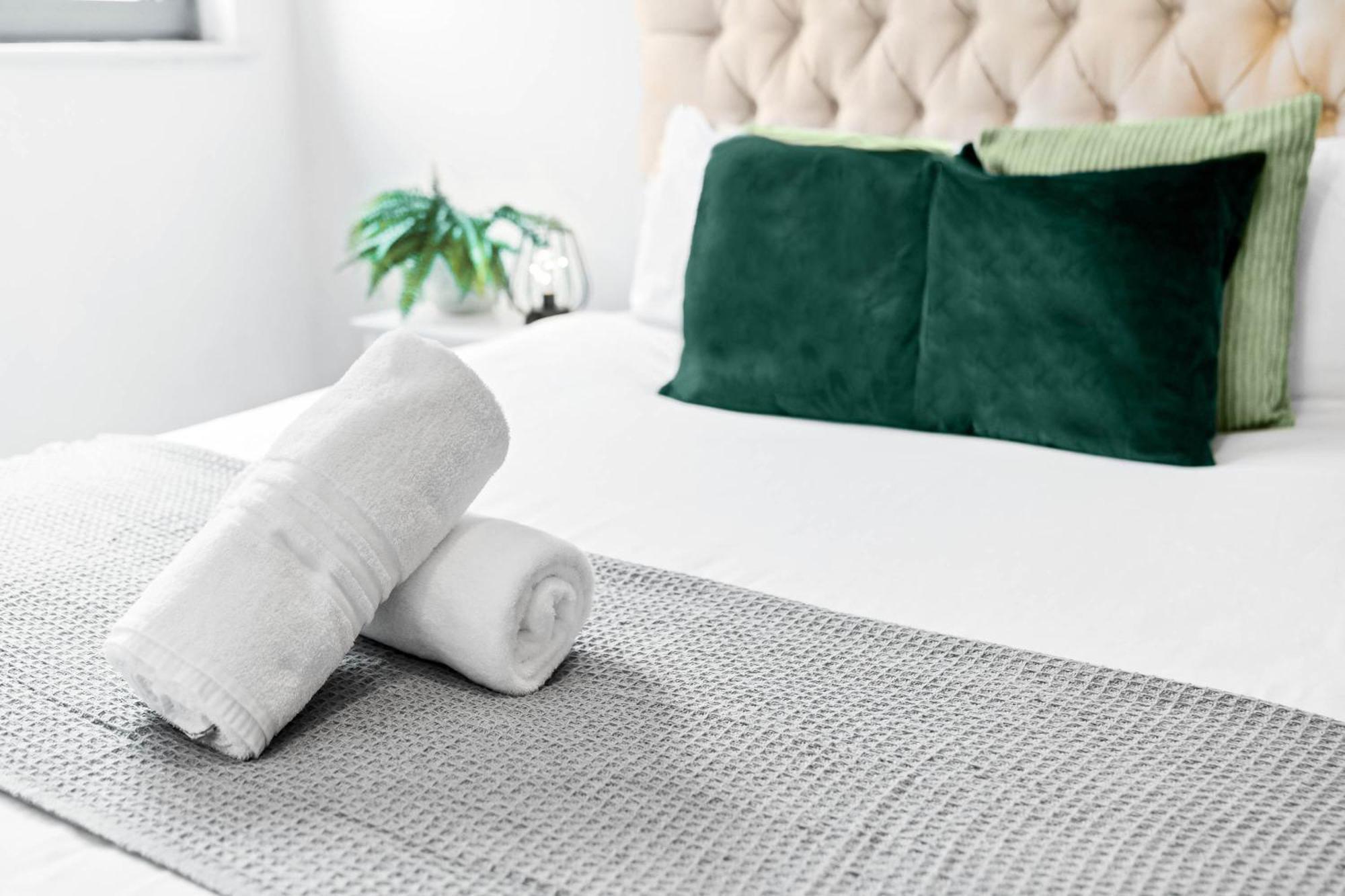 Apartment Stylish - Centre - Balcony - Fast Wifi - Netflix - Rated - 83s Birmingham